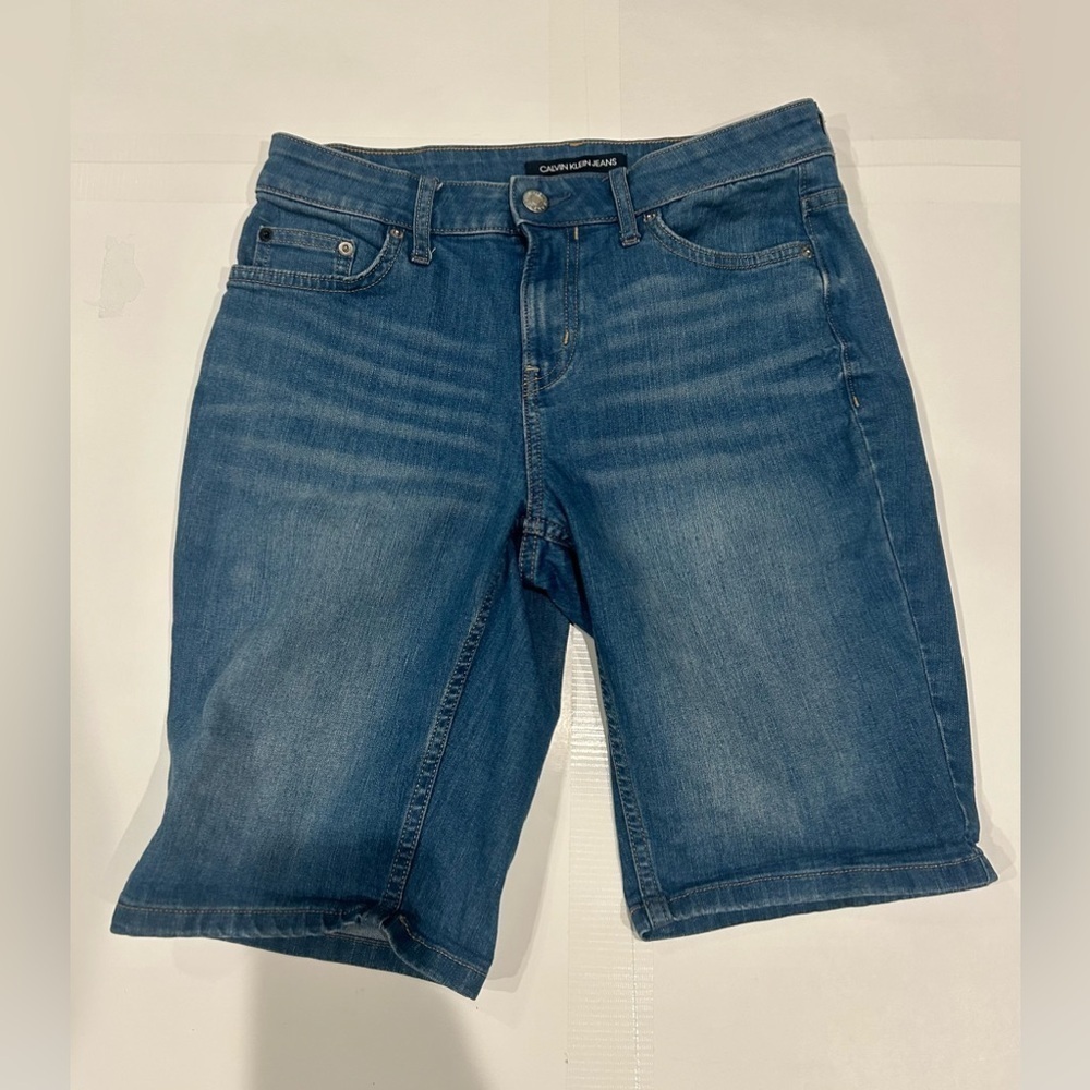 Calvin Klein Jeans Denim Shorts Bermuda Women’s 6 Medium Wash